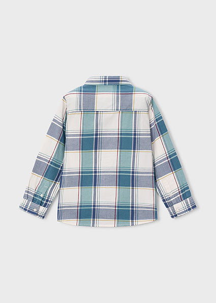 Lake button down